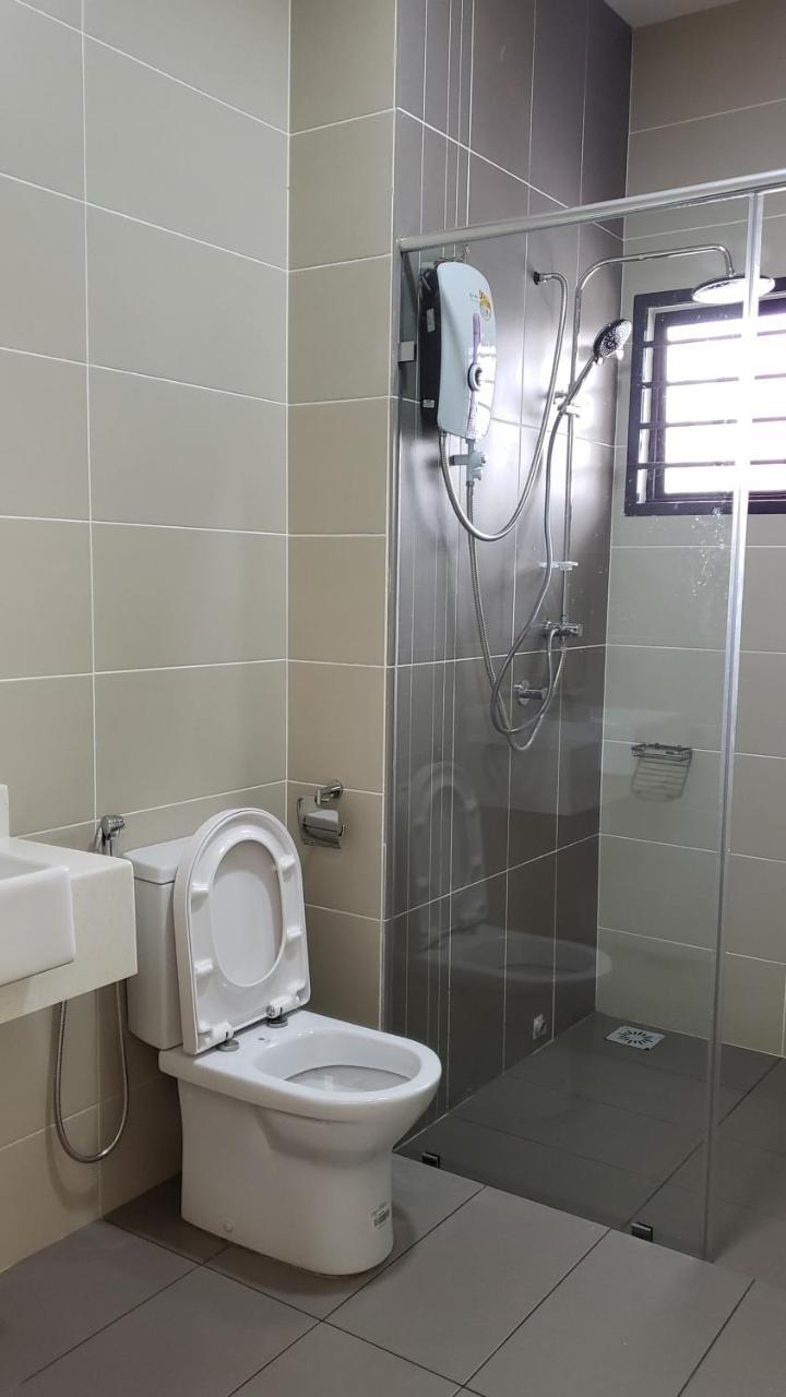 Sr Home-Stay @ Klia Kuala Lumpur Exterior photo
