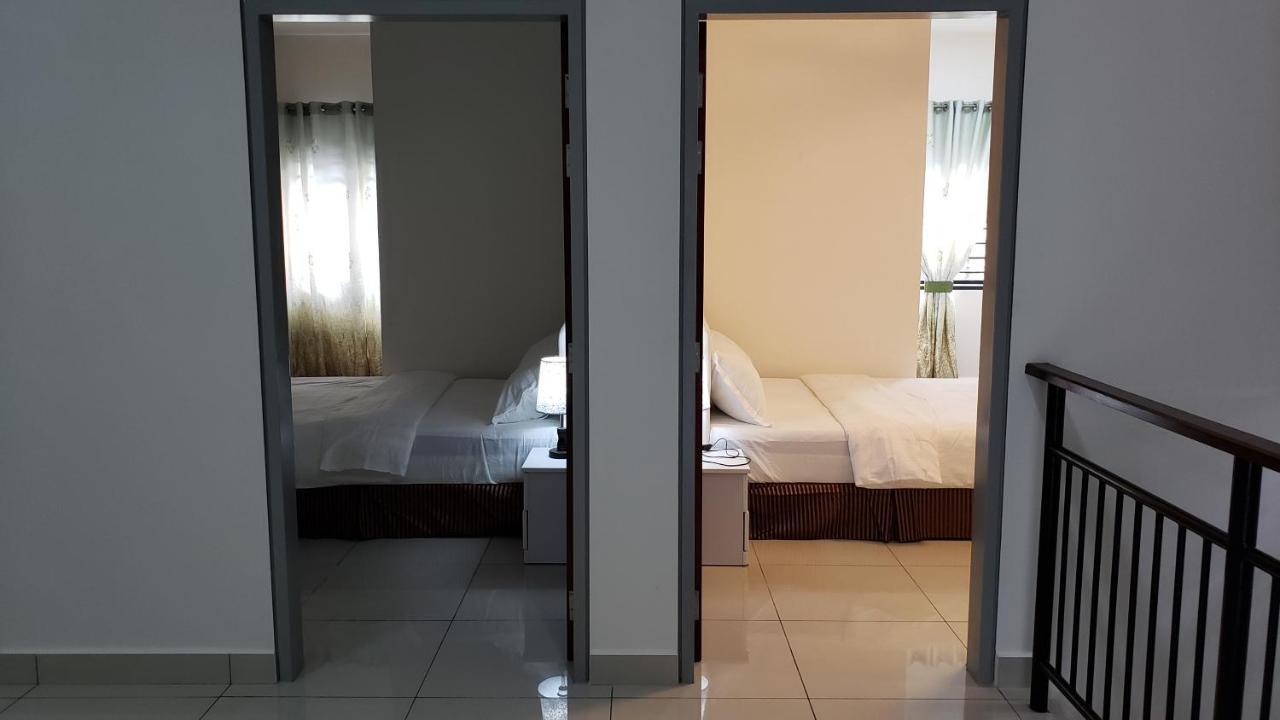 Sr Home-Stay @ Klia Kuala Lumpur Exterior photo