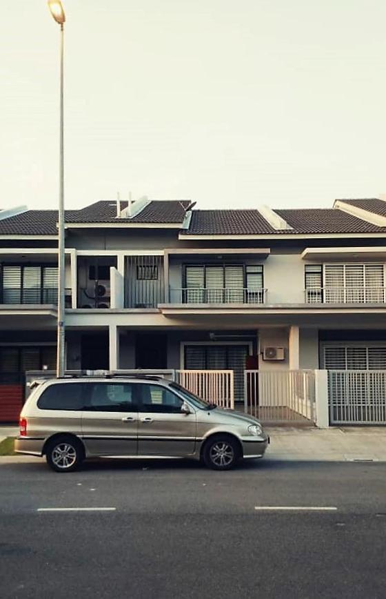 Sr Home-Stay @ Klia Kuala Lumpur Exterior photo